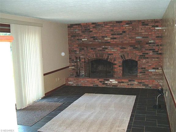 5th image of 6383 Brighton Dr