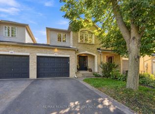 90 Foxborough Dr, Hamilton, ON L9G 4Z1