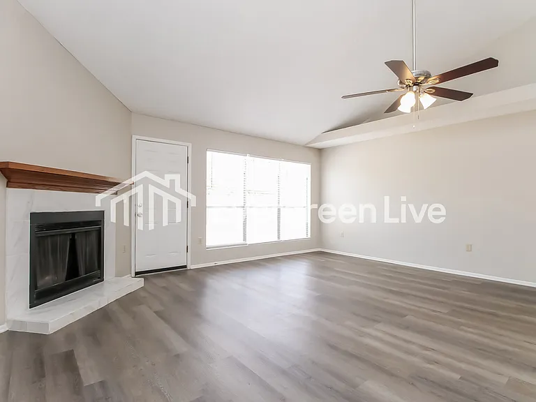 4822 E Grandview St — Photo 2