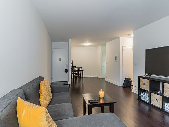3rd image of 212 E 47th St APT 11A