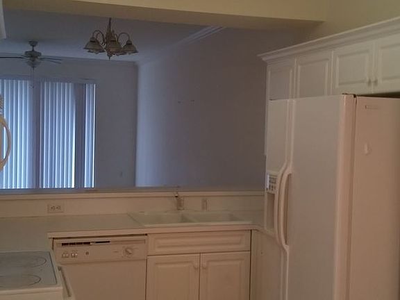 4th image of 19760 Osprey Cove Blvd APT 136
