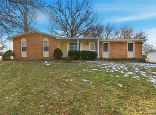 1110 N Boxwood Ln, O Fallon, MO 63366