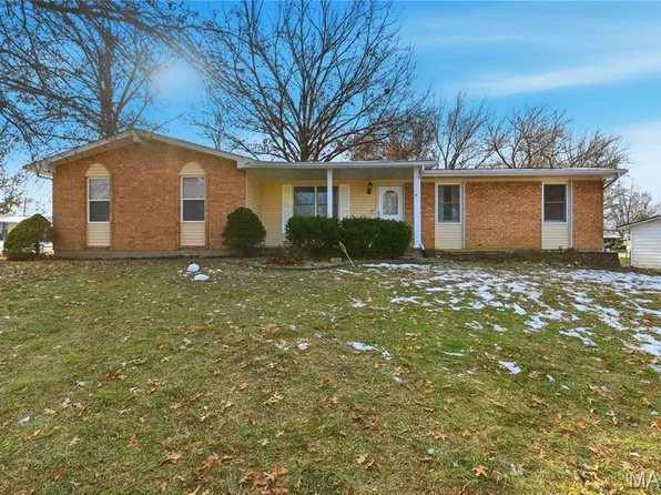 1110 N Boxwood Ln, O Fallon, MO 63366