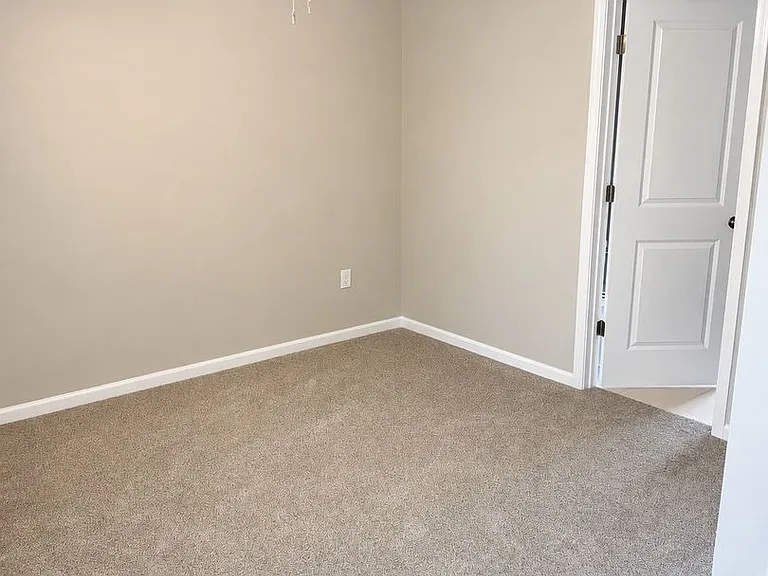 903 Martin Luther King Jr Dr — Photo 30