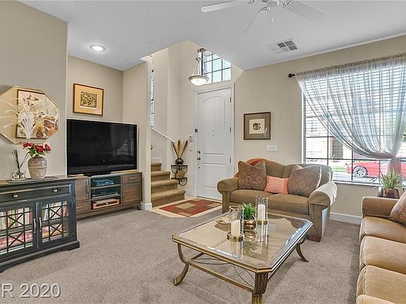 2nd image of 125 Coronation Ave