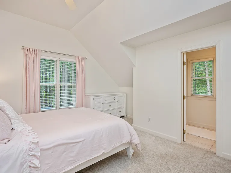 5808 Laurel Rock Ln — Photo 28