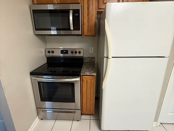 4th image of 6739 W 130th Ave #C