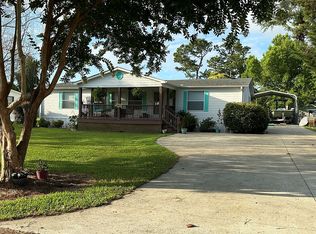 202 Ronnie Rd, Beaufort, NC 28516