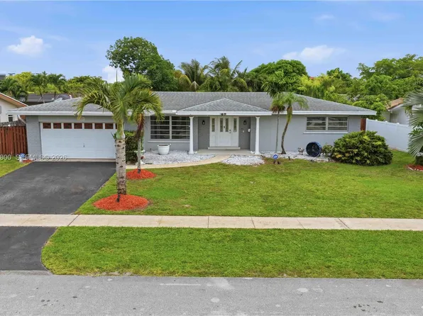 7421 NW 14th St, Plantation, FL 33313