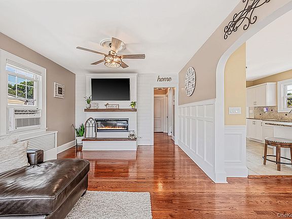 4th image of 14 Andrew Avenue