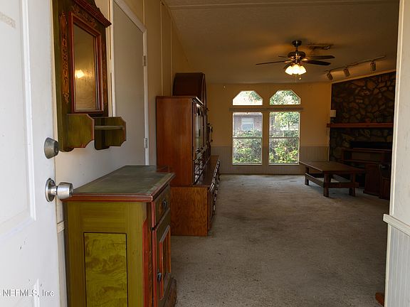 5th image of 8215 LENOX Avenue