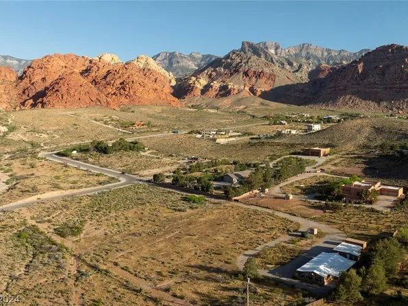 2030 Calico Dr, Las Vegas, NV 89161