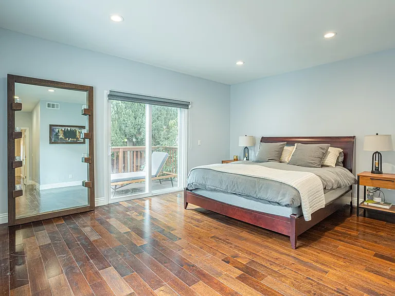 Primary suite