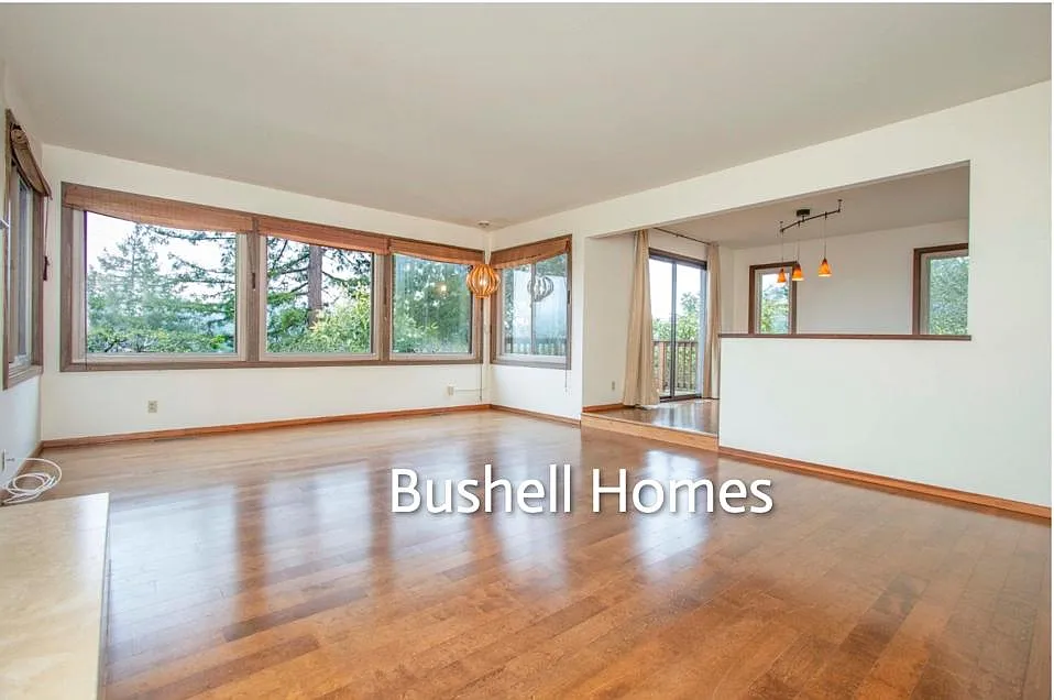 22 E Manor Dr photo 1