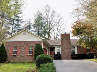 3 Bay Hill Ct, Etowah, NC 28729
