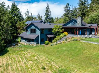 8605 Southridge Pl, Anacortes, WA