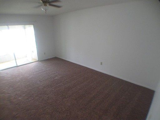 3rd image of 600B Bahia Cir