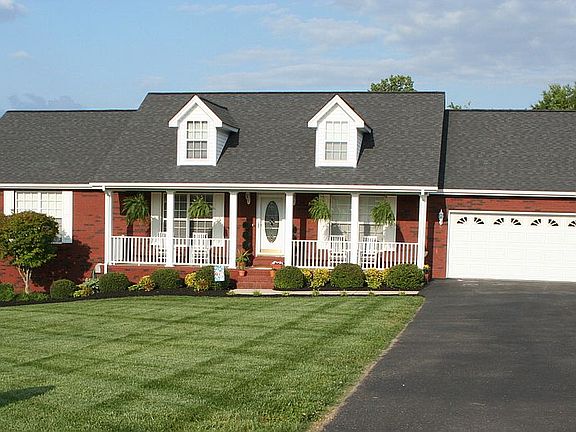 2nd image of 3937 Hilltop Dr