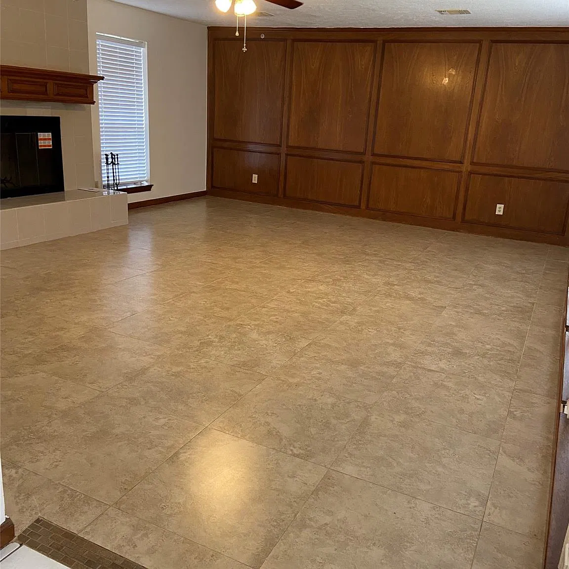 4 bed, 2.5 bath, 2118 sqft, $1,950 — Photo 4