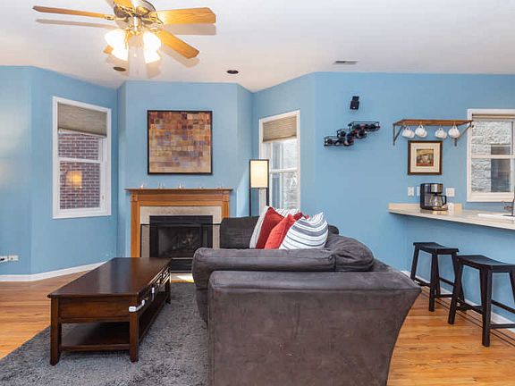 4th image of 4118 N Kenmore Ave APT 1S