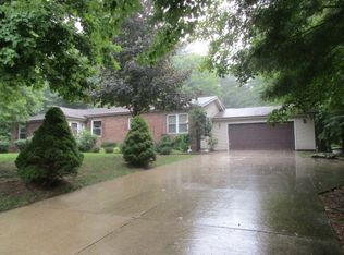 1940 N Greenmeadow Ct, Sanford, MI 48657