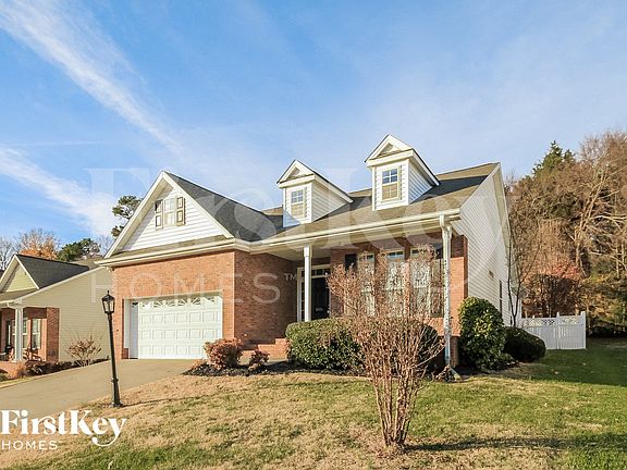 2nd image of 1835 Austin Place Ln