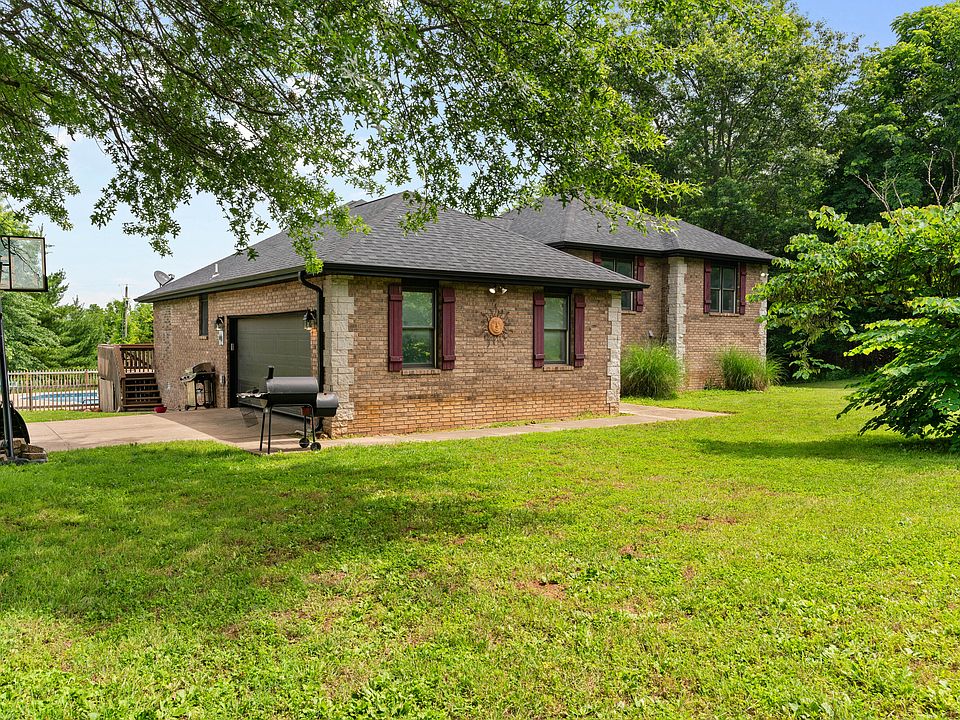 1st image of 457 E War Horse Lane