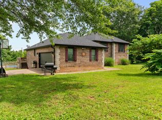 457 E War Horse Lane, Willard, MO 65781