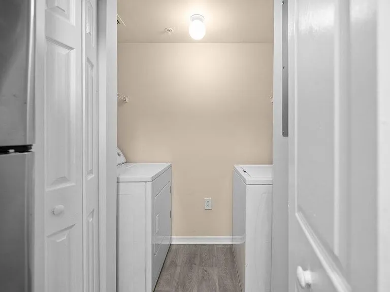Ibis Reserve Apartments — Photo 8