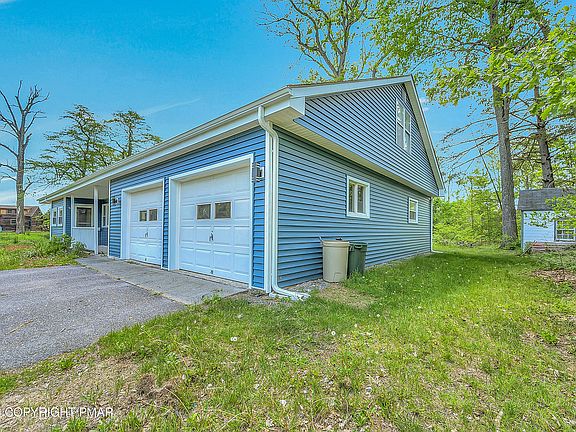 2nd image of 221 Marsh Way