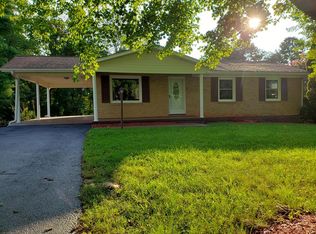 491 Carver Rd, Martinsville, VA 24112