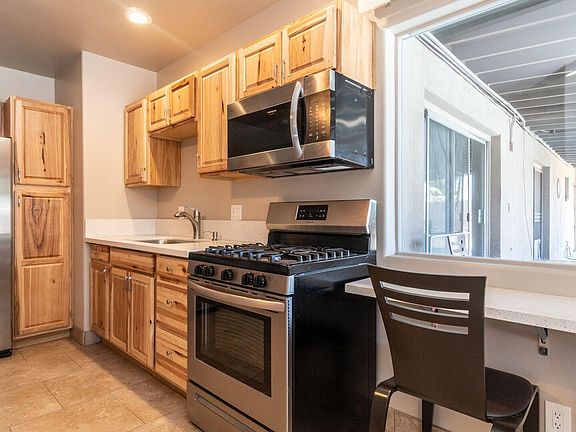 4th image of 3215 E Corrine Dr