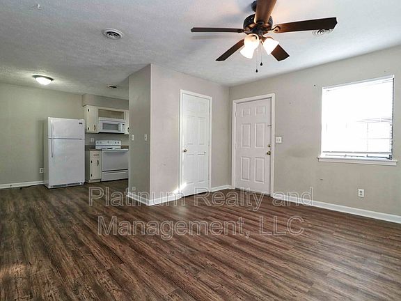 5th image of 404-22 Thompsonville Ln