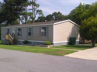 565 Kay St, Jacksonville, NC 28546