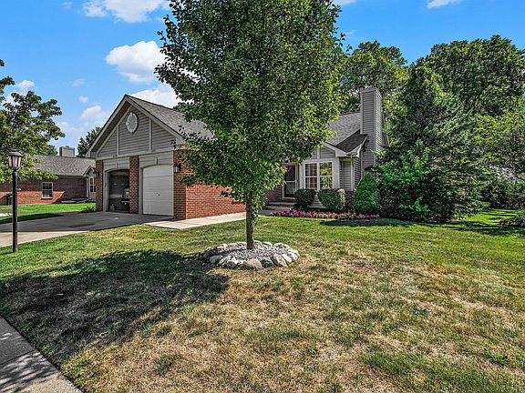 3rd image of 6083 Colony Park Dr