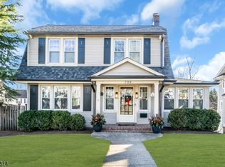 104 Center Ave, Chatham, NJ 07928