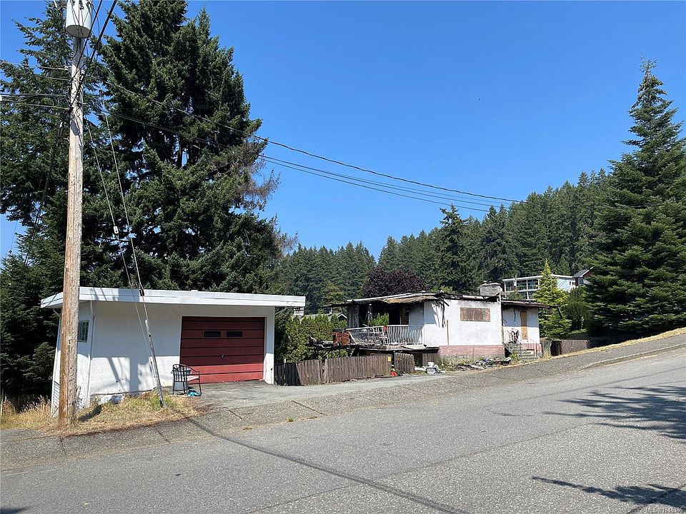 1st image of 2502 16th Ave