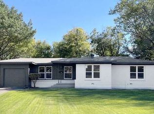 3849 W Spurgeon St, Fort Worth, TX 76133