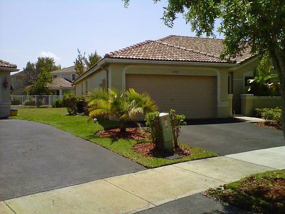 3rd image of 1548 Orion Ln