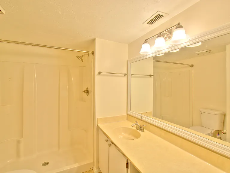 2385 Naples Trace Cir #2 — Photo 9