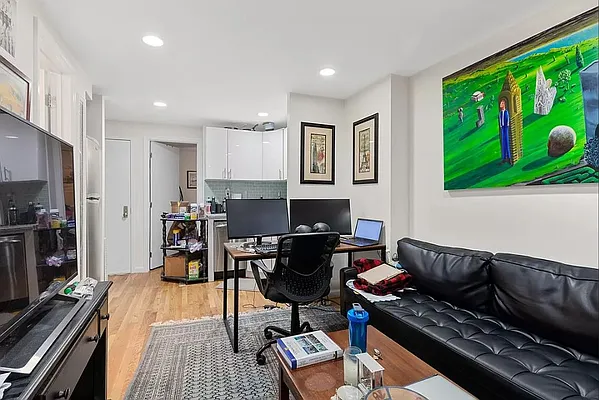 Rented by Dalan Rentals | media 11
