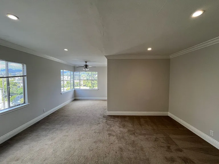 229 Macarthur Blvd #3A — Photo 9