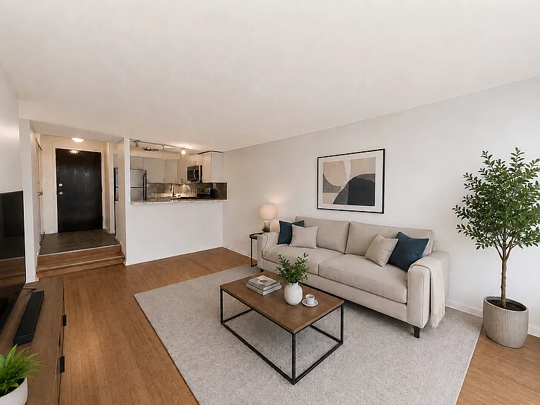 230 E Ontario St #804 — Photo 4