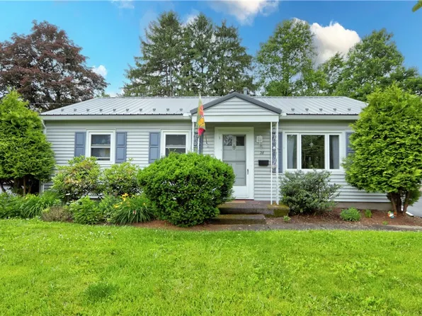 28 Spring St, Geneva, NY 14456