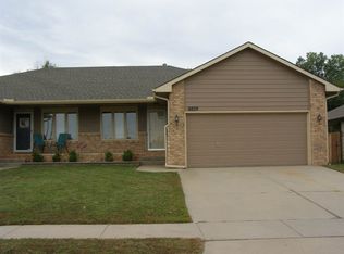 8829 W Meadow Park, Wichita, KS 67205