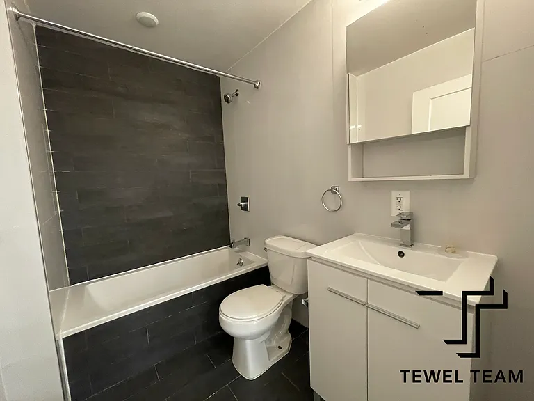 167 W 122nd St #GCC — Photo 13