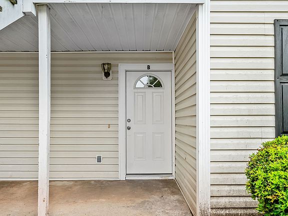 3rd image of 3555 S Carolina Rd #544-21B