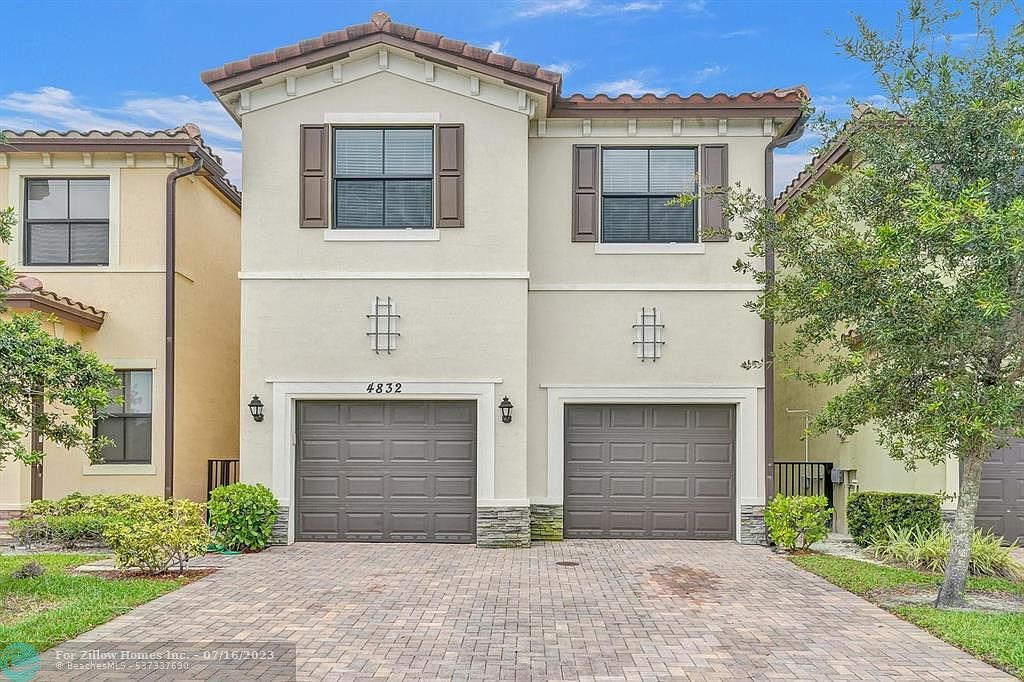 4832 NW 56th Ct, Tamarac, FL 33319 Zillow