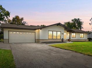 13685 W Graham St, New Berlin, WI 53151