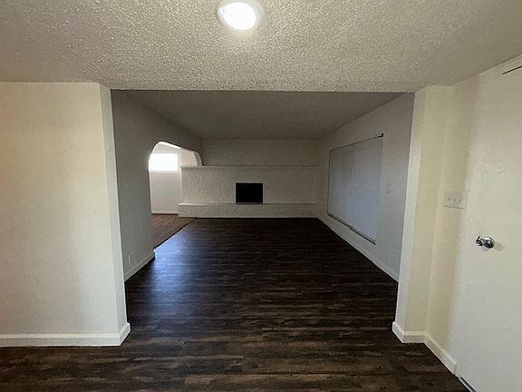3rd image of 4870 Billman Ave